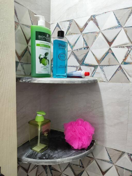 Apartment 2bhk Ac Service 303 Pune