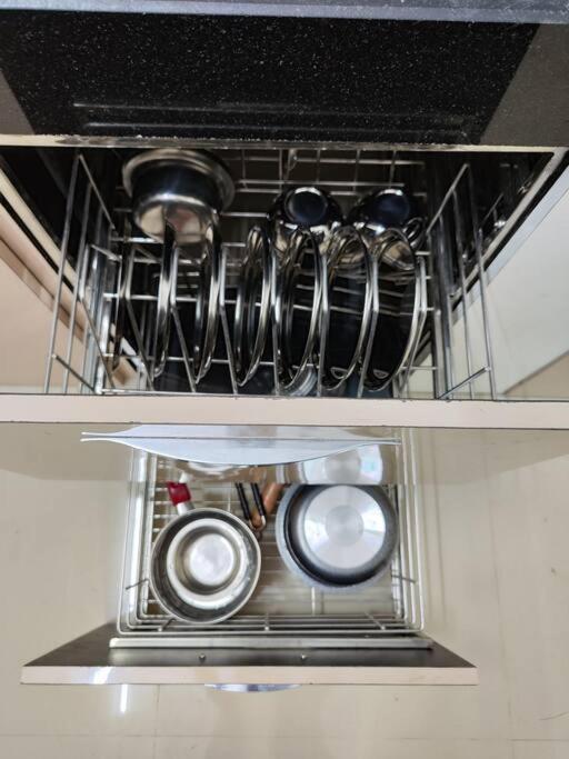 Apartment 2bhk Ac Service 303 Pune