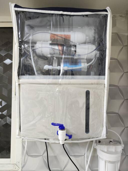 2bhk Ac Service 303 * Pune