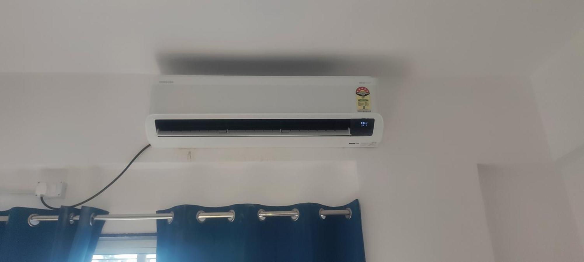 2bhk Ac Service 303 Apartment